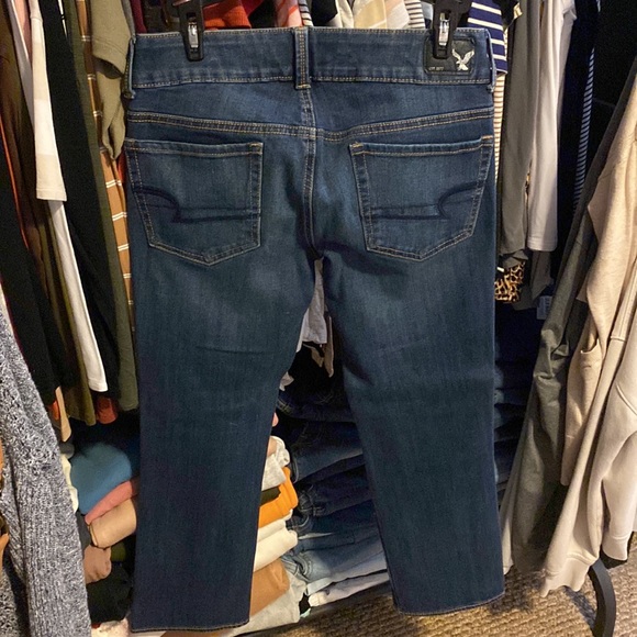 American Eagle Crop Artist Jeans - Picture 2 of 3